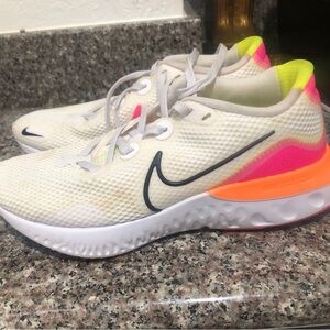 Nike Women's White and Neon Pink Sneakers